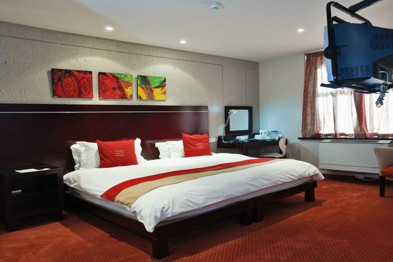 Peermont Metcourt Inn At The Grand Palm, Gaborone Exterior foto